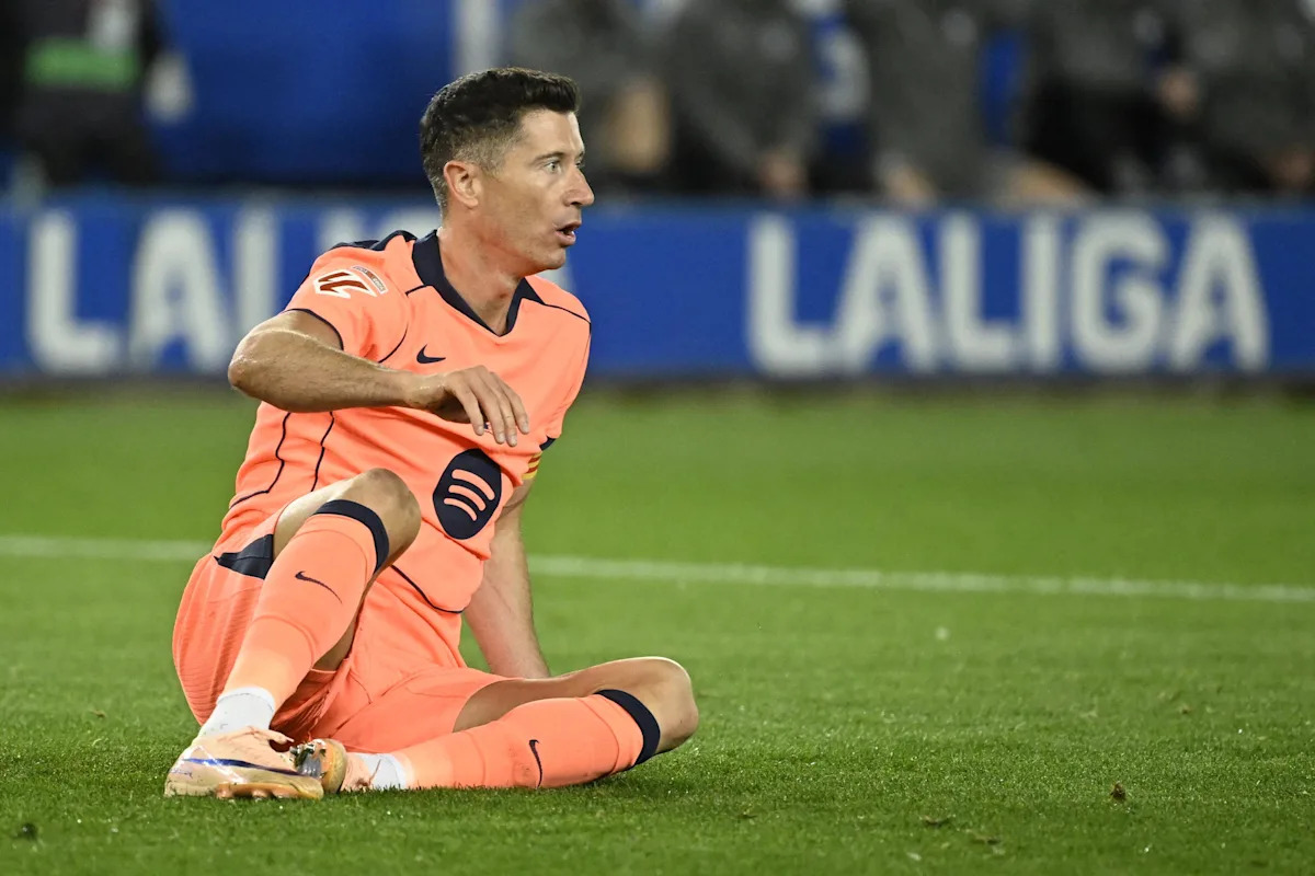 Three talking points from Alaves 1-0 Barcelona as Hansi Flick&rsquo;s side wave goodbye to 100-point bid