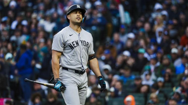 Yankees trade rumor for Giants' $313.5M superstar has an obvious Giancarlo Stanton problem