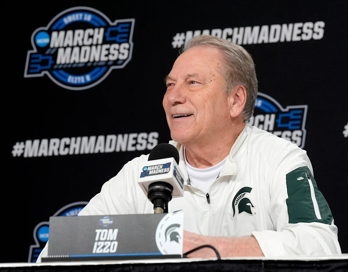 Michigan State Spartan fans answer survey questions