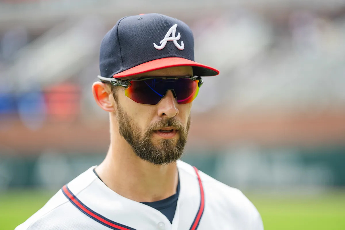 Braves OF Eli White goes on 7-day concussion list after running into wall for highlight catch vs. Dodgers