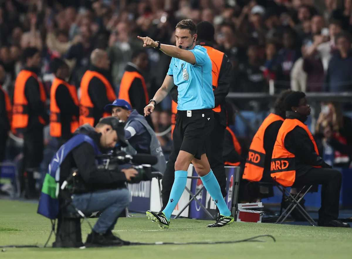 Former Bayern Munich president Karl-Heinz Rummenigge supports VAR, but wants improvements Former Bayern Munich president Karl-Heinz Rummenigge supports VAR, but wants improvements