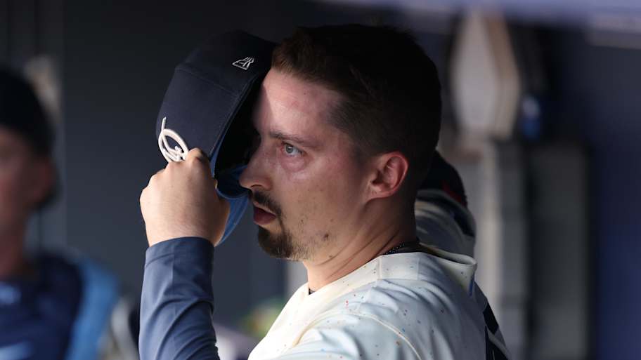 Blake Snell's concerning scratch renders Ohtani pitching debate moot