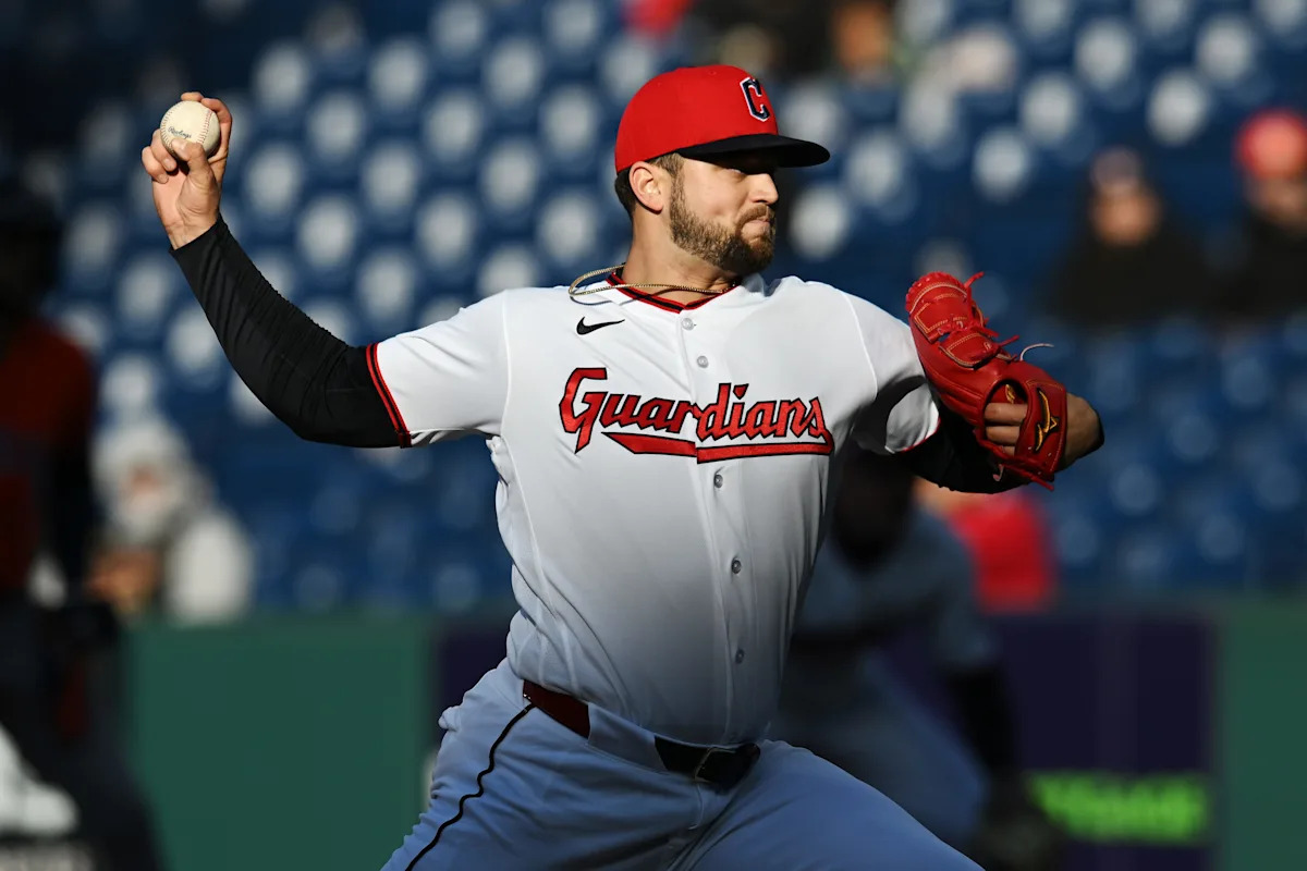 Guardians lineup today, live score updates vs. Angels