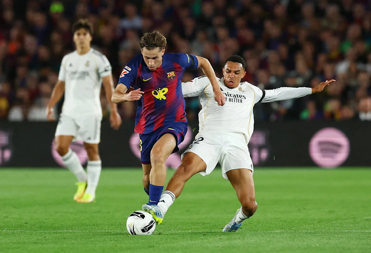 PSG Could Include Two Players in Bid for Barcelona's Fermin Lopez PSG Could Include Two Players in Bid for Barcelona's Fermin Lopez