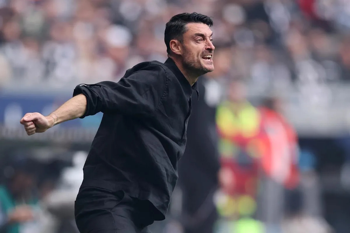 Eintracht Frankfurt officially part ways with Albert Riera