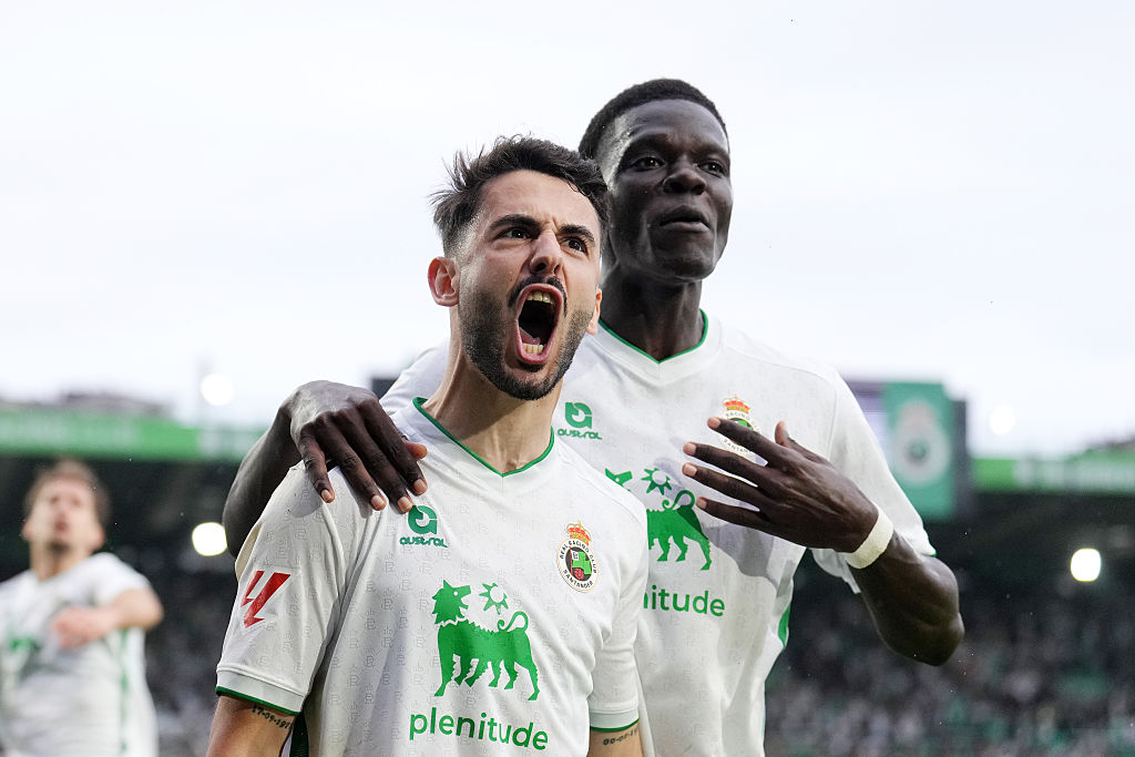 ⬆ Racing Santander return to La Liga after 14 years