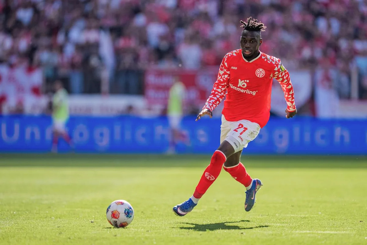 Official: Danny Da Costa signs new contract until 2027 with Mainz