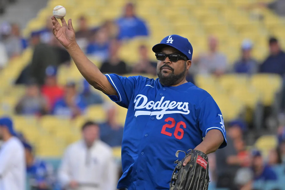 See How Ice Cube Reacted to Ohtani's Home Run