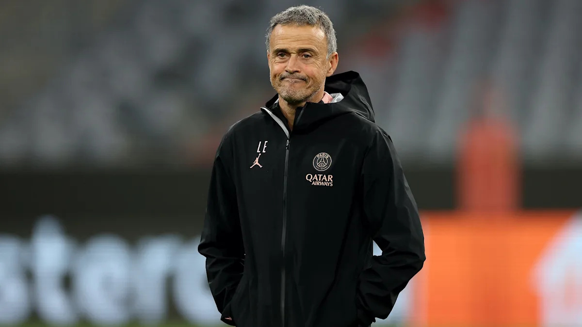 Arsenal Issued Alarming News as PSG Could Make &pound;100M Move