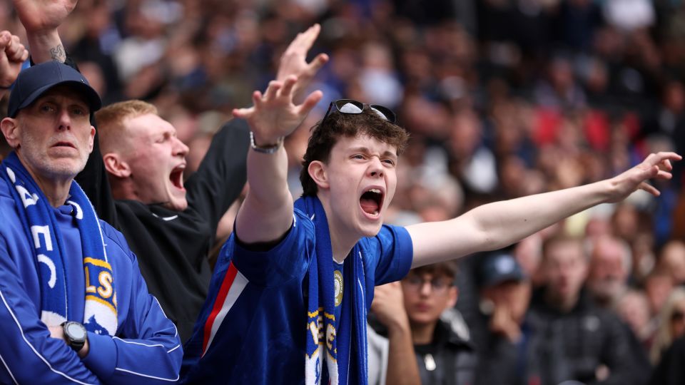 Protests and defeat: Chelsea fans run out of patience with club’s billionaire American owners Protests and defeat: Chelsea fans run out of patience with club’s billionaire American owners