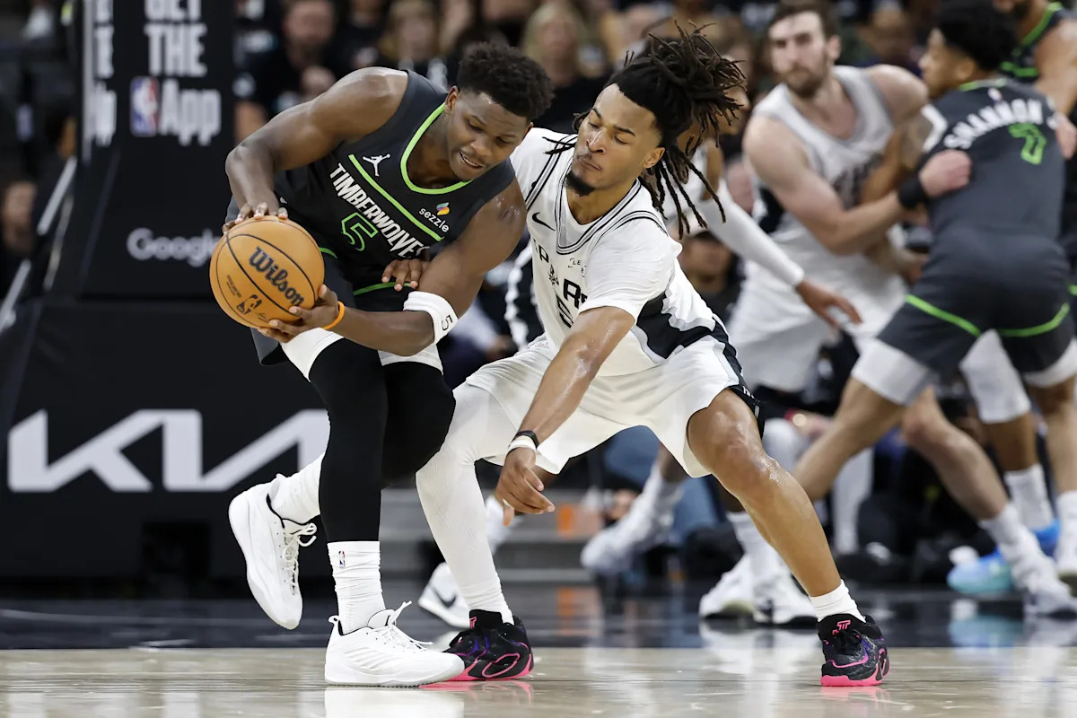 Spurs keep Game 4 vs. Timberwolves close despite Wembanyama&rsquo;s ejection, fall late