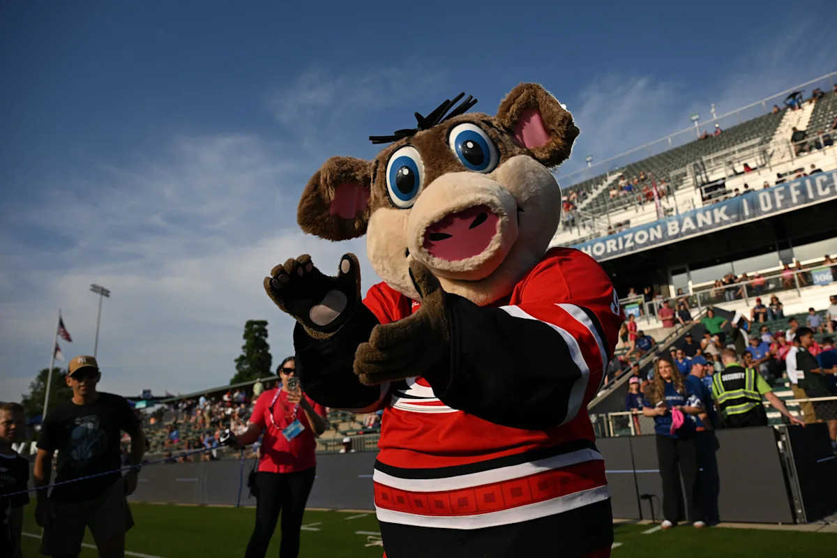 Carolina Hurricanes coming off historic rest for NHL Eastern Conference Finals