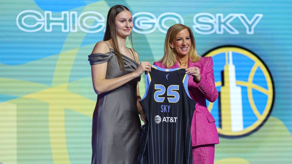 Kentucky Signs Former Top 10 WNBA Draft Pick Kentucky Signs Former Top 10 WNBA Draft Pick