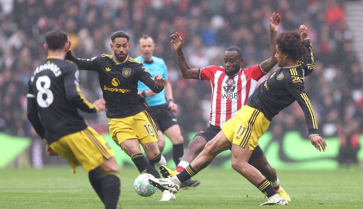 Joshua Zirkzee: United confident of summer sale as Serie A clubs lie in wait Joshua Zirkzee: United confident of summer sale as Serie A clubs lie in wait