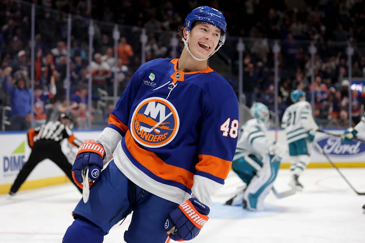 How Unanimous Top NHL Rookie Matthew Schaefer Compares To Other Calder-Winning D-Men How Unanimous Top NHL Rookie Matthew Schaefer Compares To Other Calder-Winning D-Men