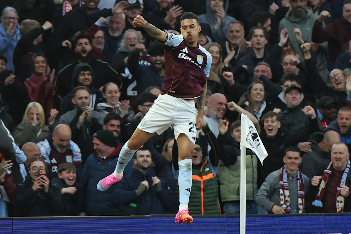 📸 England star gives Villa lead vs. Liverpool to reach double figures 🔥