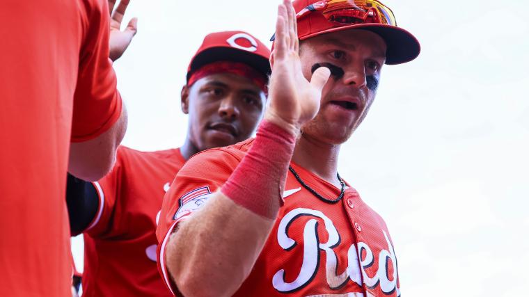 Reds urged to call up .979 OPS prospect to replace one of two struggling infielders