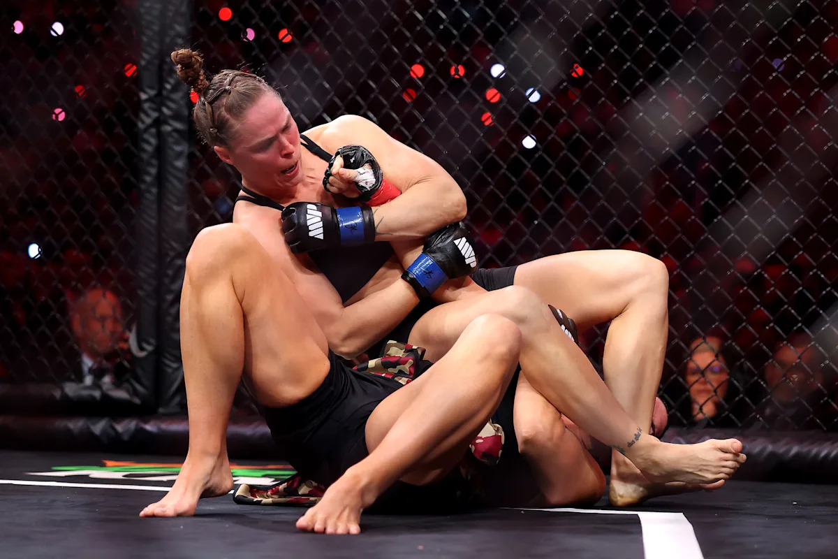 'Highway robbery:' Fighters react to Ronda Rousey's 17-second destruction of Gina Carano on Netflix