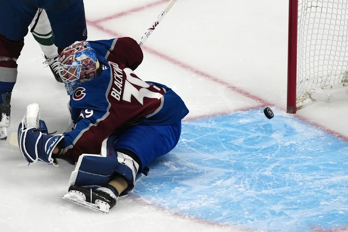 Avalanche&rsquo;s closeout bid jolted as Blackwood pulled after 3 first-period goals