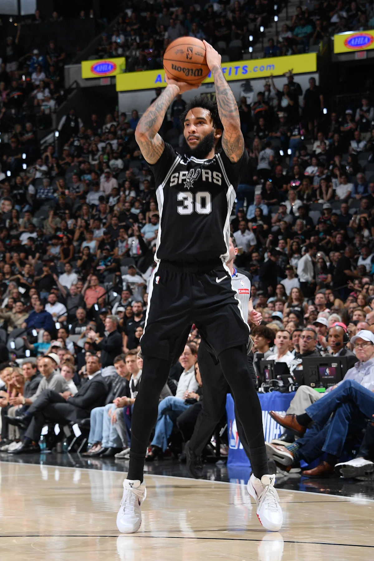 Three-point shooting has played a bigger role for the Spurs vs. Wolves than it seems