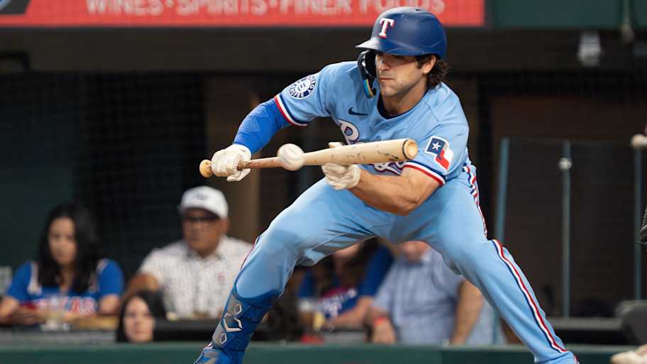 Josh Smith's Injury Situation Takes Serious Turn for Rangers