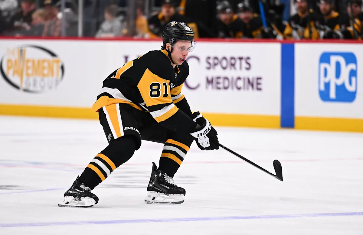 Evaluating the Penguins attempt to get younger in 2025-26 Evaluating the Penguins attempt to get younger in 2025-26