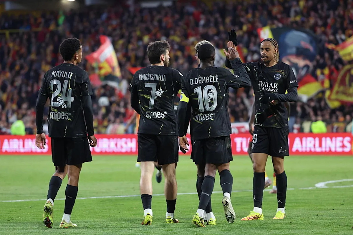 PSG crowned Ligue 1 champions after win over Lens PSG crowned Ligue 1 champions after win over Lens