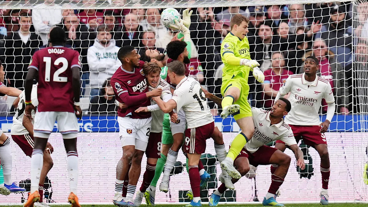 Grappling at corners set to be on IFAB agenda after World Cup