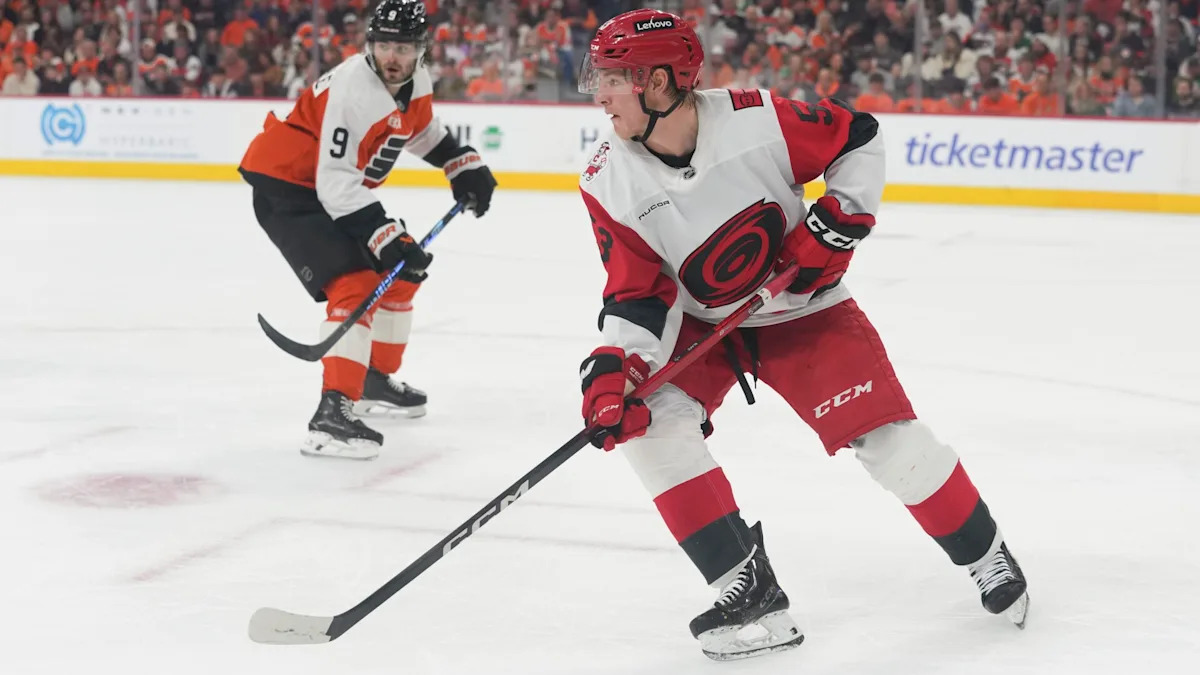 Blake’s overtime goal lifts the Hurricanes 3-2 over the Flyers for their second playoff series sweep Blake’s overtime goal lifts the Hurricanes 3-2 over the Flyers for their second playoff series sweep