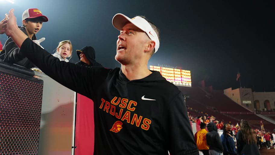USC Trojans Enter Race For Navy All-American Recruit