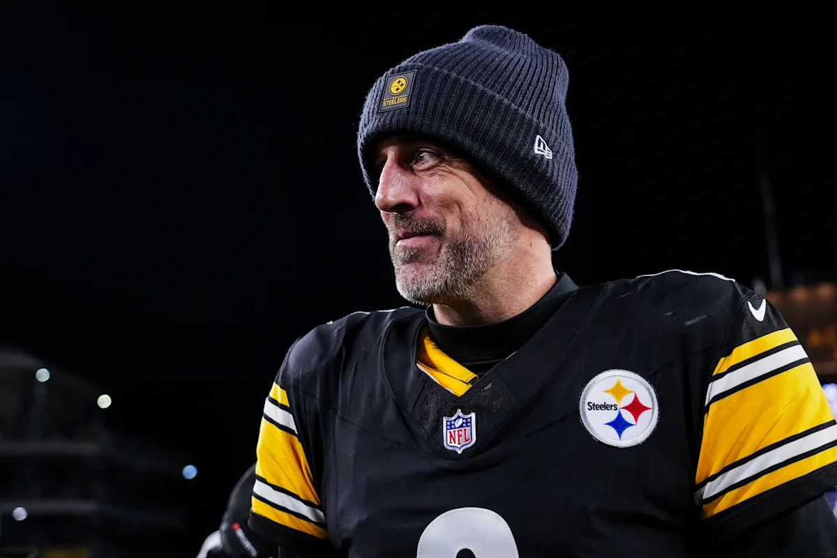 Aaron Rodgers returns: Quarterback reportedly reunites with Mike McCarthy, Steelers for 22nd season in NFL