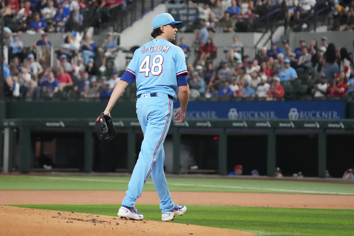 19-21 – Rangers love their mothers, beat Cubs 3-0 19-21 – Rangers love their mothers, beat Cubs 3-0