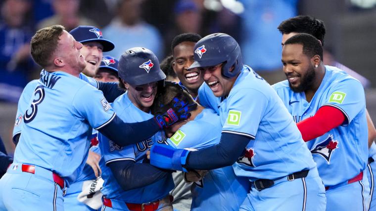 Blue Jays trade for Mets' $15M Cy Young arm, All-Star to supercharge World Series aspirations