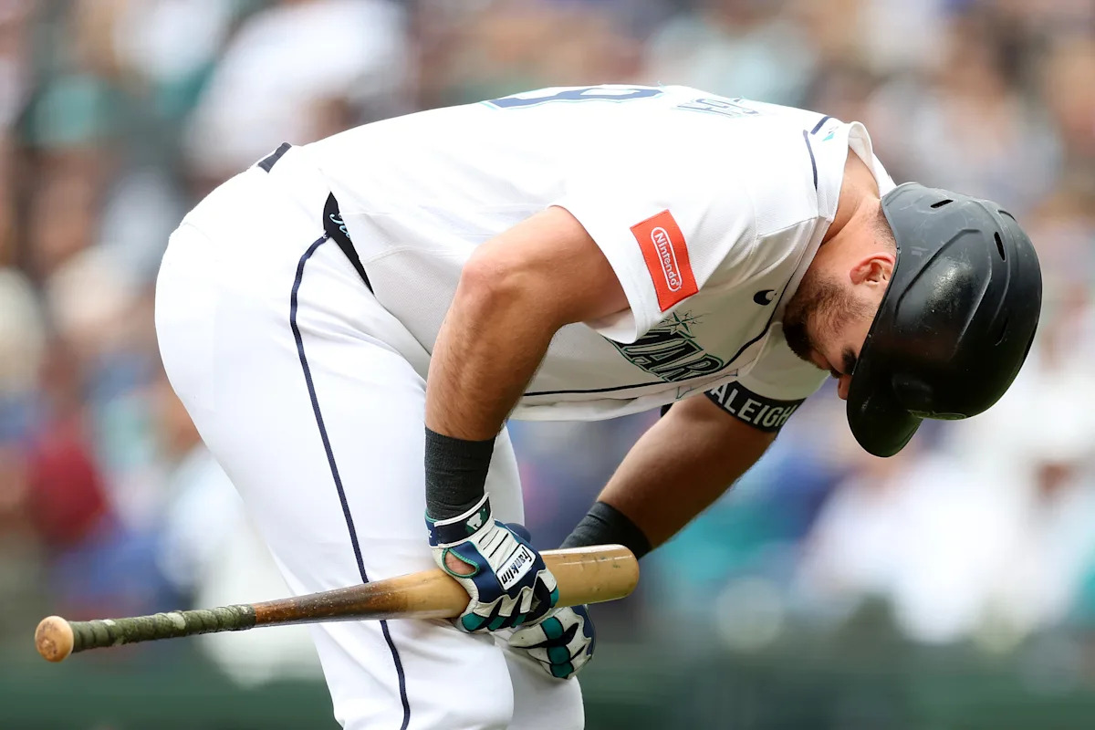 Cal Raleigh slump: Mariners star hitless in his last 36 at-bats as miserable start continues Cal Raleigh slump: Mariners star hitless in his last 36 at-bats as miserable start continues