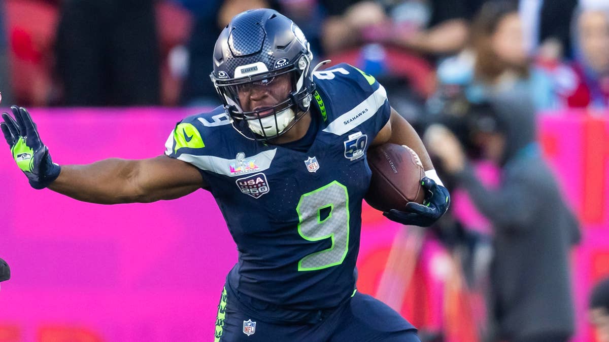 Kenneth Walker III Reveals How Many Teams Were After Him in Free Agency Kenneth Walker III Reveals How Many Teams Were After Him in Free Agency