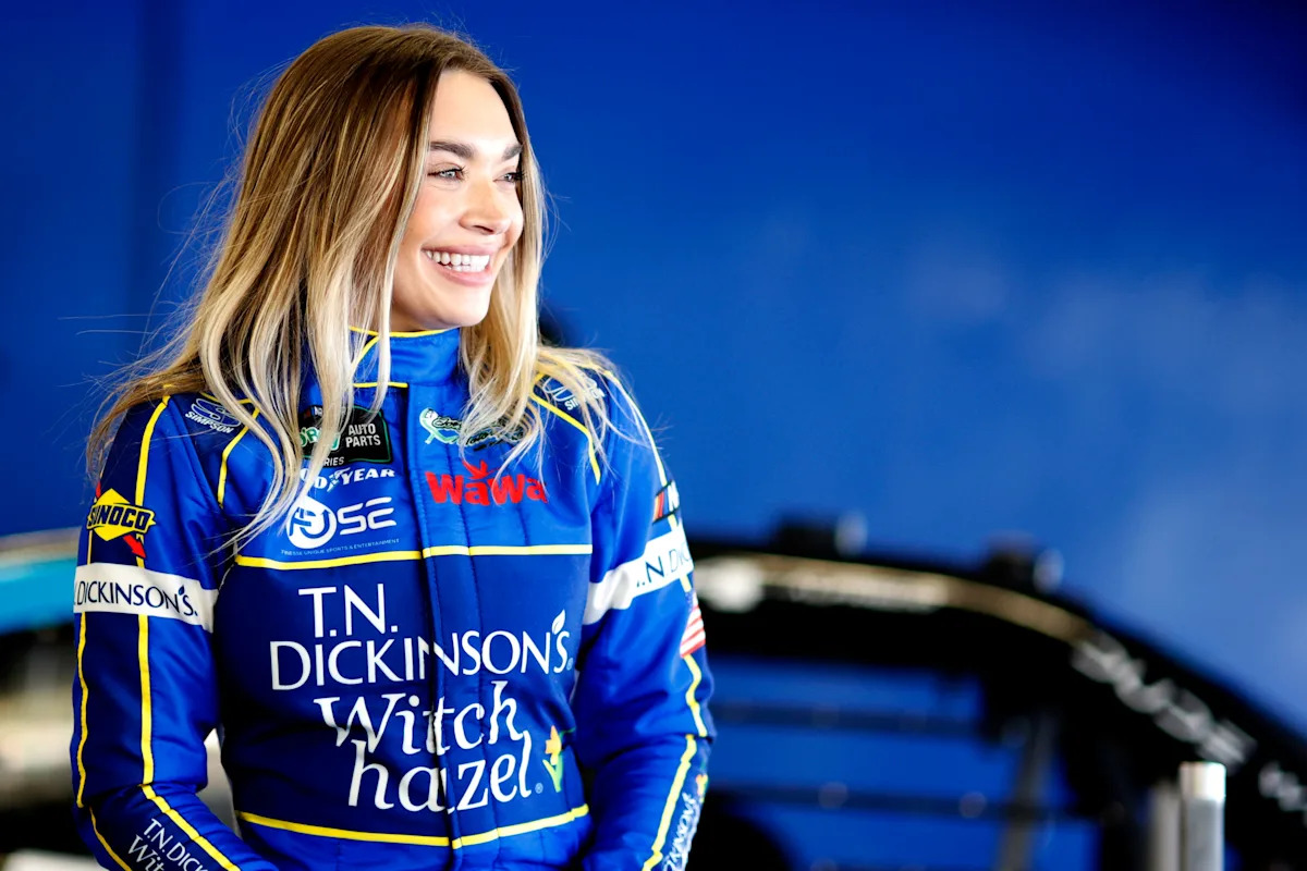 Trio of women will race NASCAR Trucks ECOSAVE 200 at Dover
