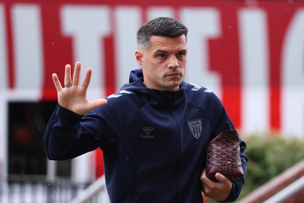 Sunderland&rsquo;s Swiss Heartbeat Wants To Join Turkish Giants: Can The Black Cats Afford To Lose Him?