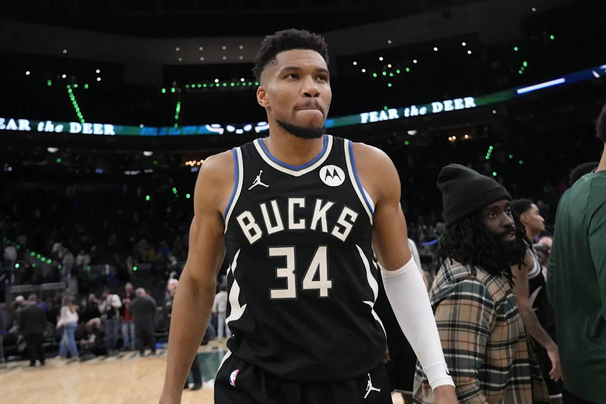 10 NBA Stars Who Wouldn’t Be Traded For Giannis Antetokounmpo 10 NBA Stars Who Wouldn’t Be Traded For Giannis Antetokounmpo