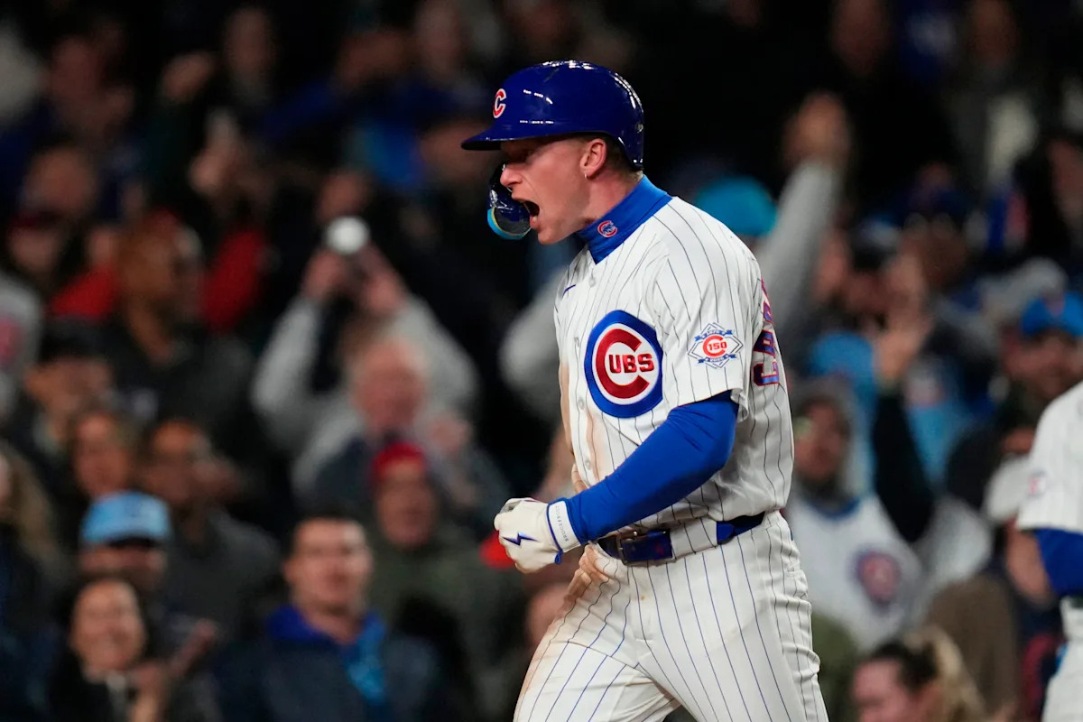 Cubs pick up third straight walk-off win via 10th-inning walk vs. Reds