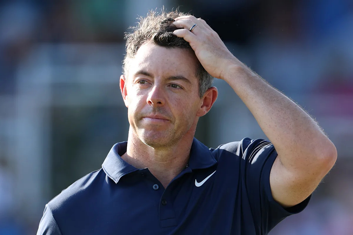 PGA Championship: Rory McIlroy fumes at a heckling fan down the stretch at Aronimink
