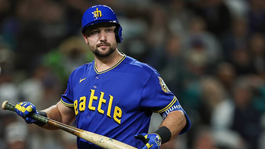All the numbers suggest Cal Raleigh never got over his own WBC handshake snub
