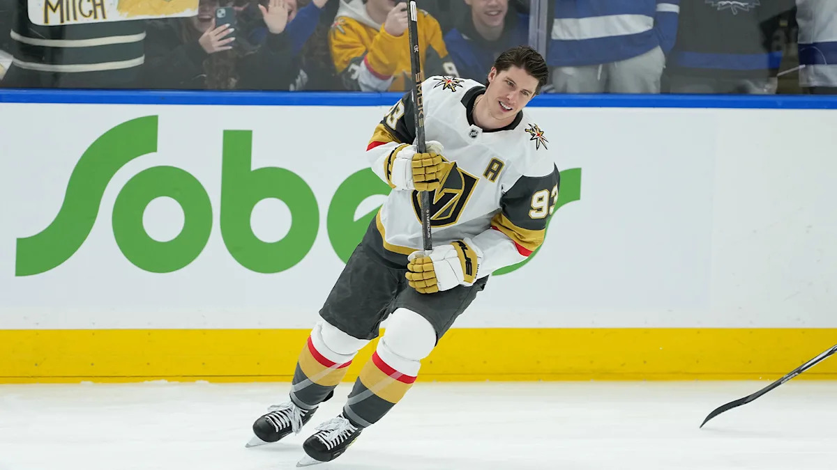 Mitch Marner&rsquo;s natural hat trick sparks dominant Game 3 win over Ducks