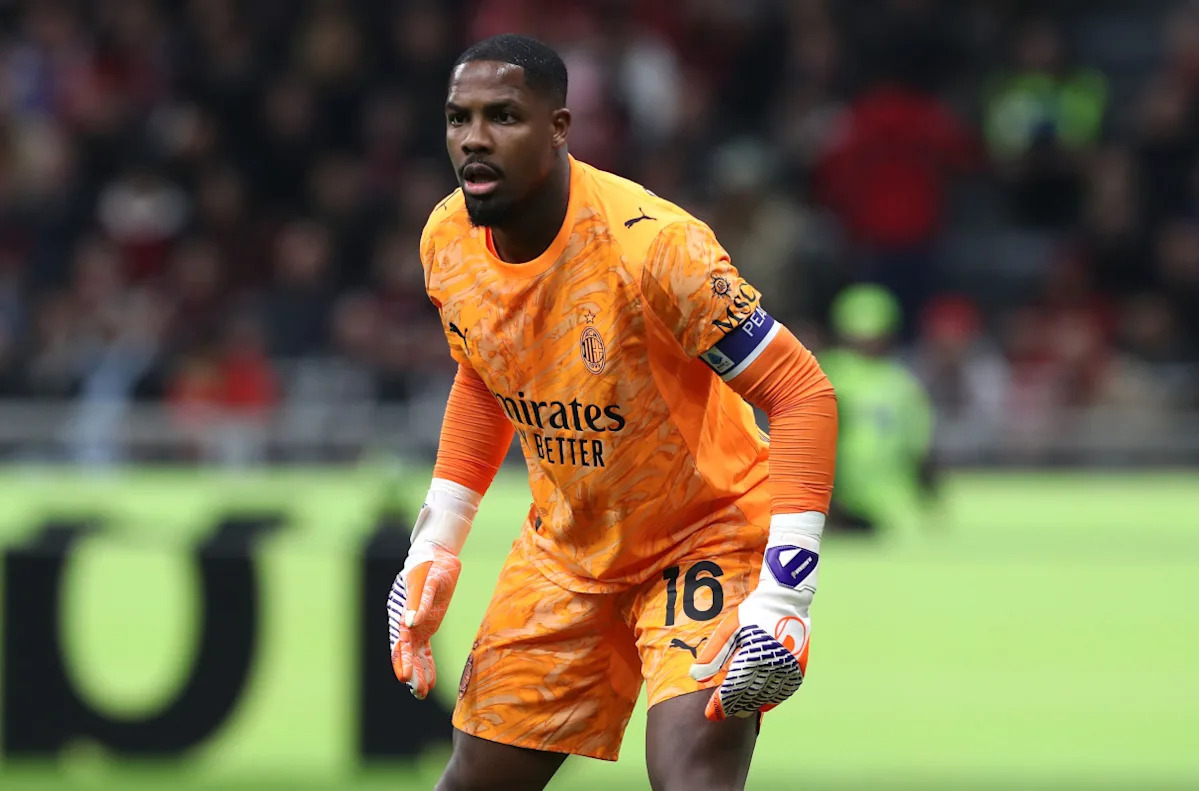 Report Maignan could be targeted by Chelsea again despite new Milan deal
