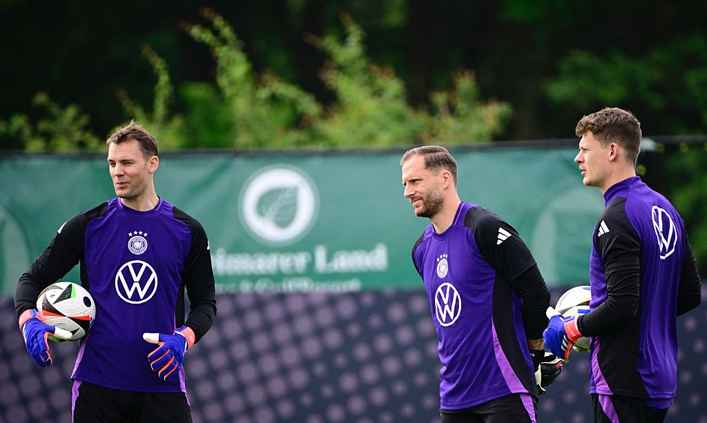 Neuer as No 1 for the World Cup: Baumann's reported reaction Neuer as No 1 for the World Cup: Baumann's reported reaction