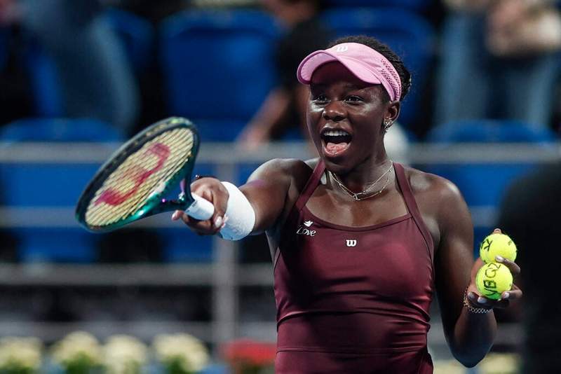 Victoria Mboko training with Grand Slam-winning coach ahead of French Open 2026 Victoria Mboko training with Grand Slam-winning coach ahead of French Open 2026