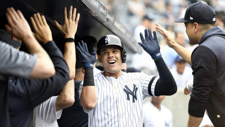 Yankees fan favorite infielder announces retirement after 10 years in MLB Yankees fan favorite infielder announces retirement after 10 years in MLB