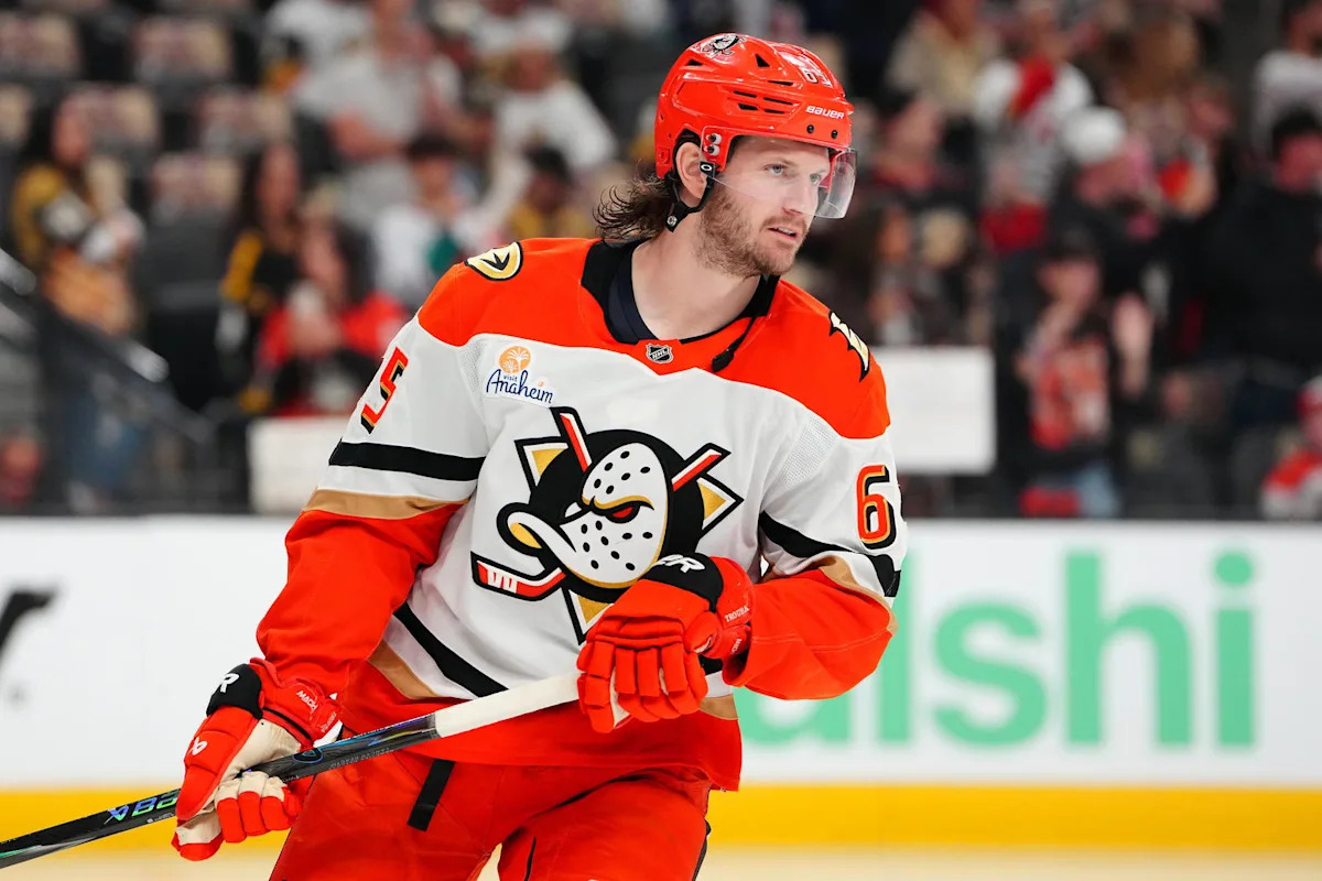 Chris Kreider And Jacob Trouba Are Playoff Heroes For Anaheim Chris Kreider And Jacob Trouba Are Playoff Heroes For Anaheim