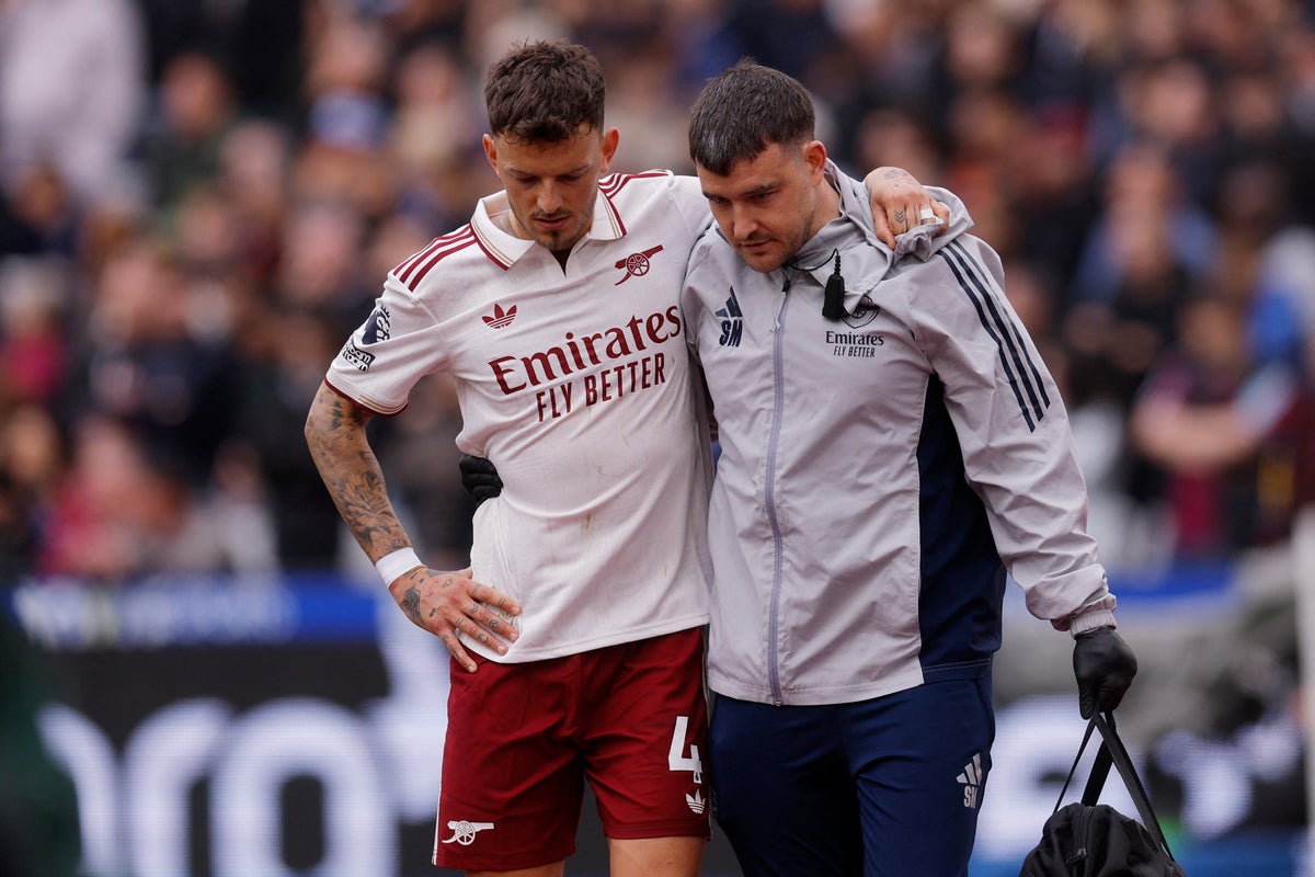 Mikel Arteta offers worrying Ben White injury update: &lsquo;It doesn&rsquo;t look good&rsquo;