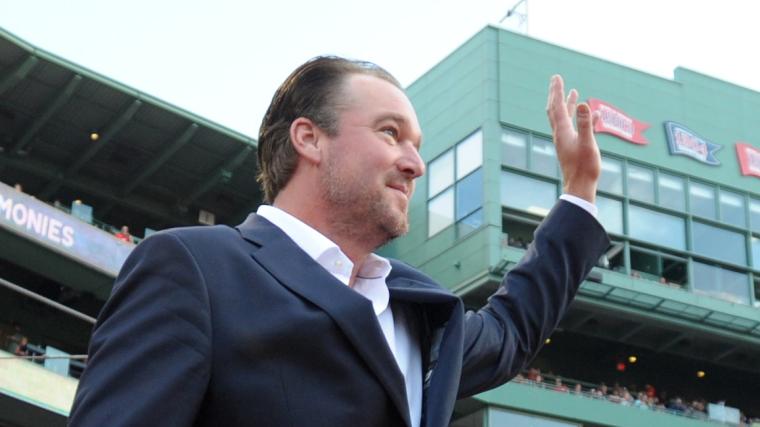 Derek Lowe talks Red Sox&rsquo; 2004 ALCS comeback vs Yankees and World Series sweep of Cardinals, the Dodgers&rsquo; dominance, Banana Ball, and more