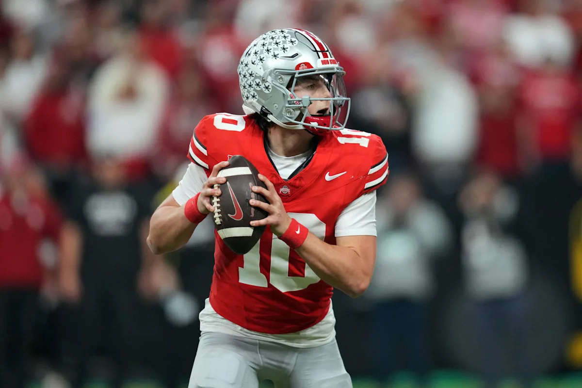 Ohio State's Quarterback Julian Sayin Chasing the Buckeye Standard
